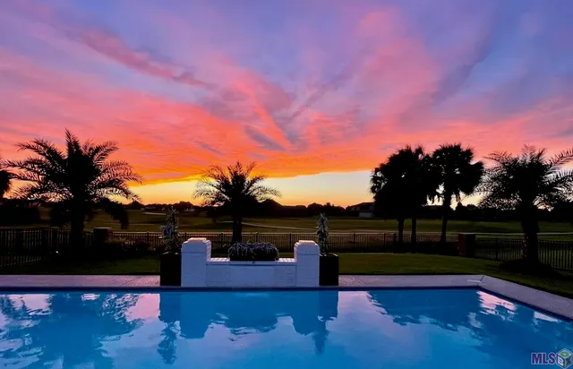 $495,000 | 6095 Royal Palms Court, Gonzales, LA 70737