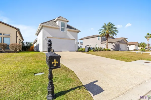 $475,000 | 6095 Royal Palms Court, Gonzales, LA 70737