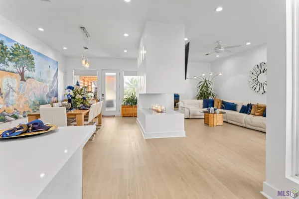 $475,000 | 6095 Royal Palms Court, Gonzales, LA 70737