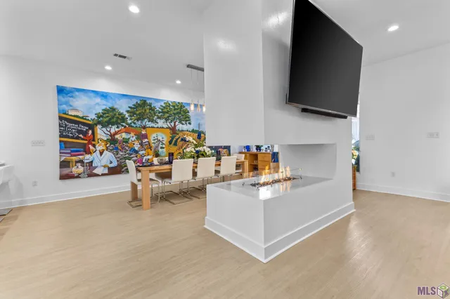 $495,000 | 6095 Royal Palms Court, Gonzales, LA 70737