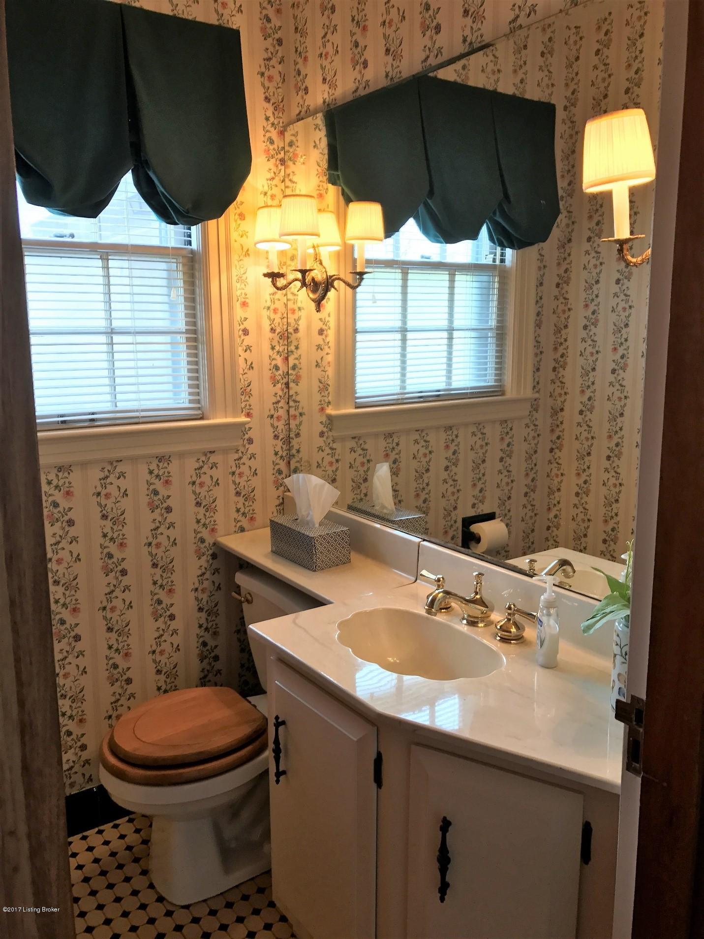 5120 Dunvegan Road Louisville, KY 40222 - Photo 24 of 47 Half Bath First Floor