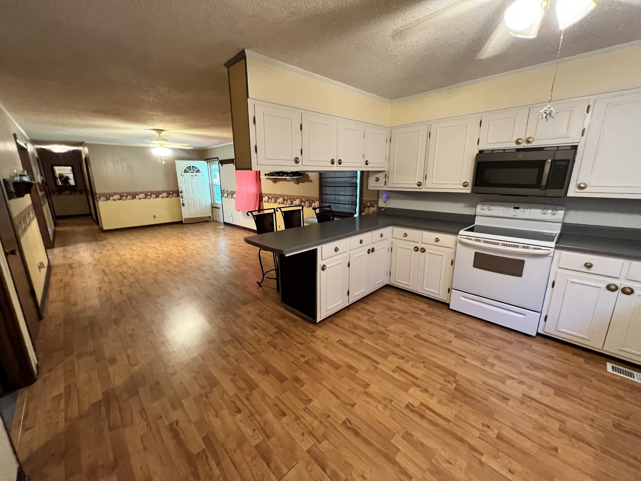 360 Harper Road Manchester, TN 37355 - Photo 10 of 32 Gallery Image 10