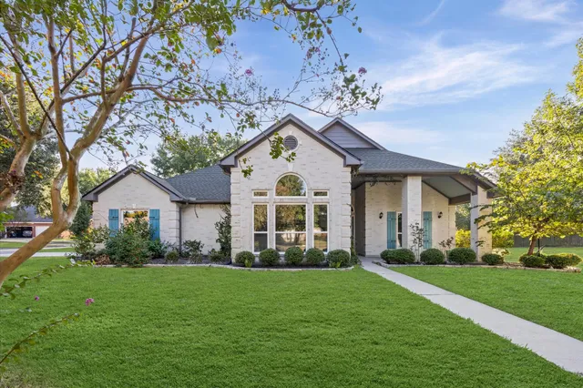 $424,900 | 7288 Lakeshore Court, Willis, TX 77318