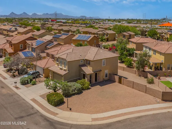 $329,900 | 4853 East Orchard Grass Drive, Tucson, AZ 85756
