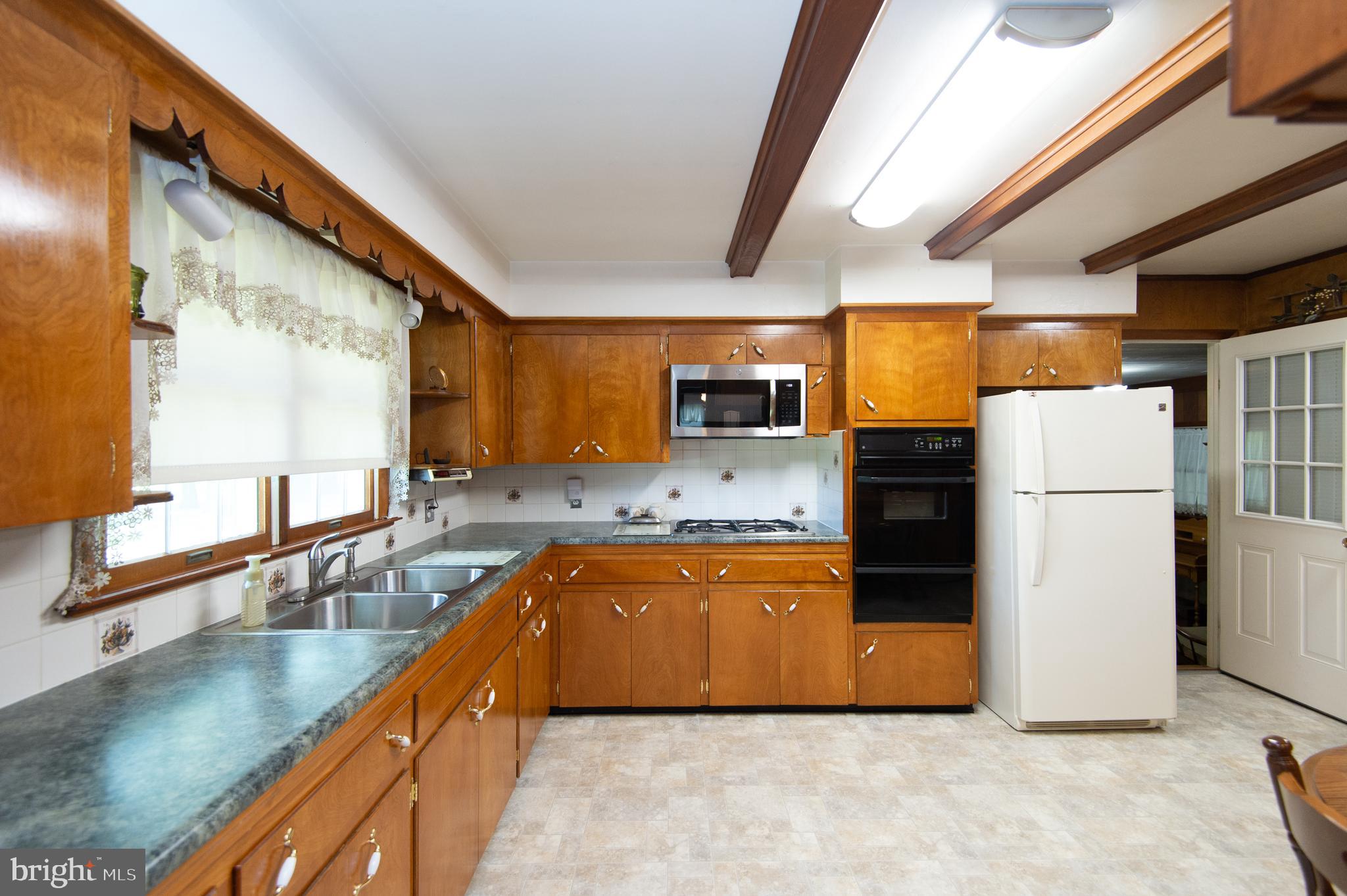 8435 Mitchell Road Denton, MD 21629 - Photo 17 of 70