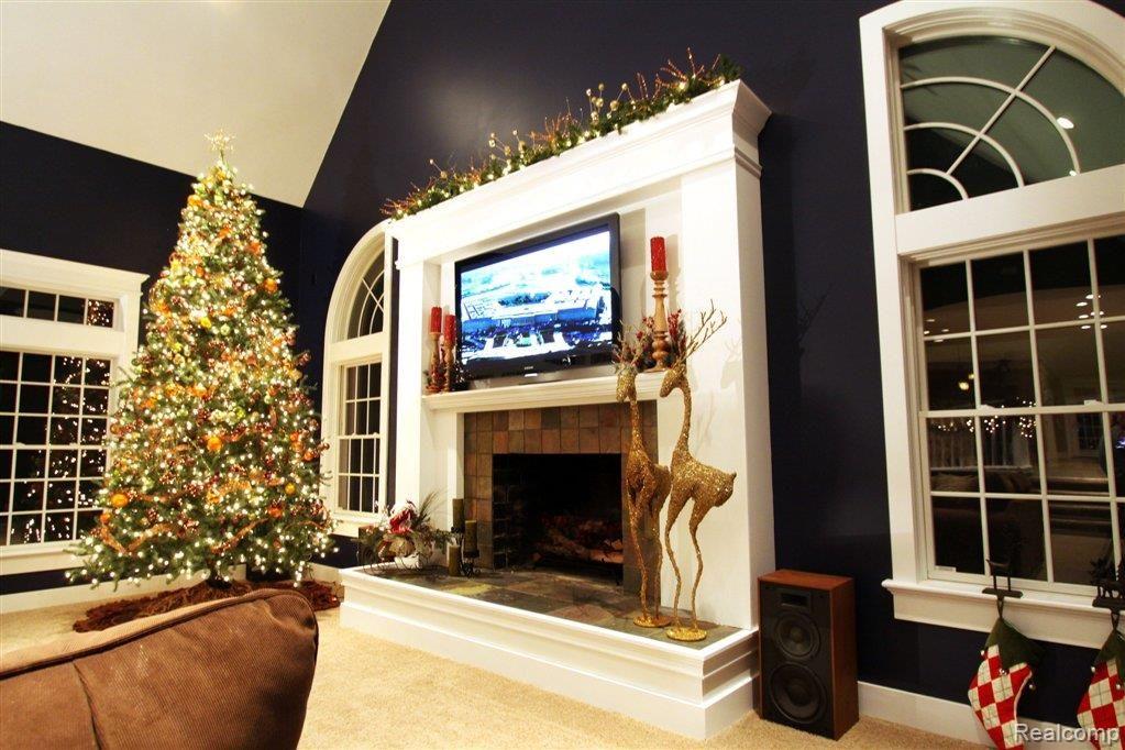 6338 Layton Road Fowlerville, MI 48836 - Photo 6 of 22 Natural Fireplace
