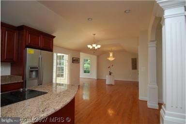 18567 Brooke Road Sandy Spring, MD 20860 - Photo 6 of 12 Kitchen