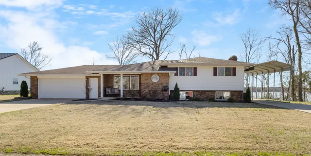 $629,000 | 591 Shore Drive, Big Sandy, TN 38221