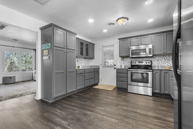 $629,000 | 591 Shore Drive, Big Sandy, TN 38221