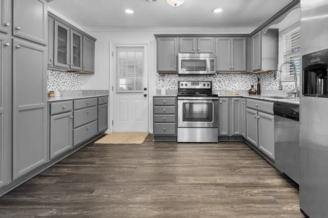 $629,000 | 591 Shore Drive, Big Sandy, TN 38221