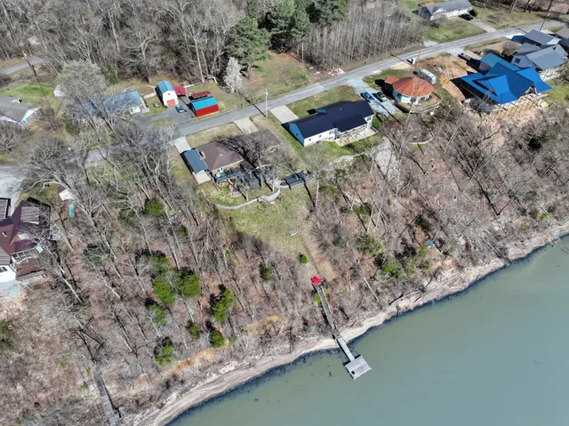 $629,000 | 591 Shore Drive, Big Sandy, TN 38221