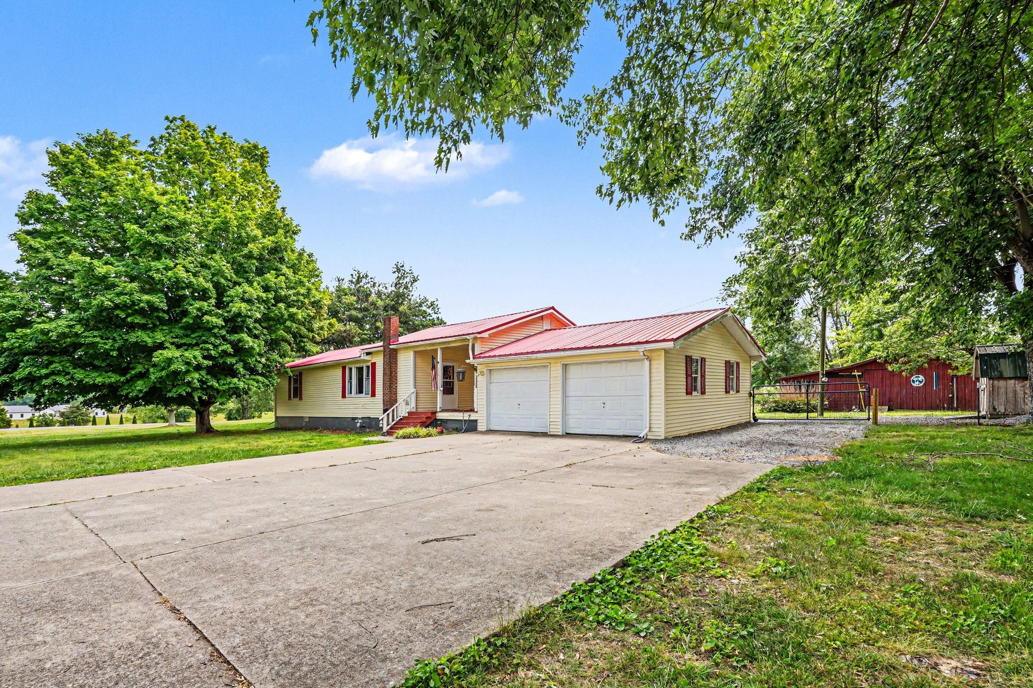 122 Dorris Road Portland, TN 37148 - Photo 1 of 27 Gallery Image 1