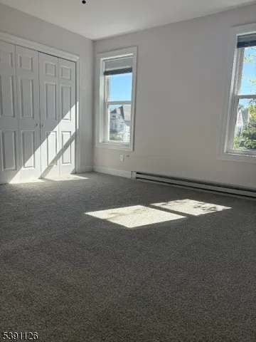 a view of empty room with window