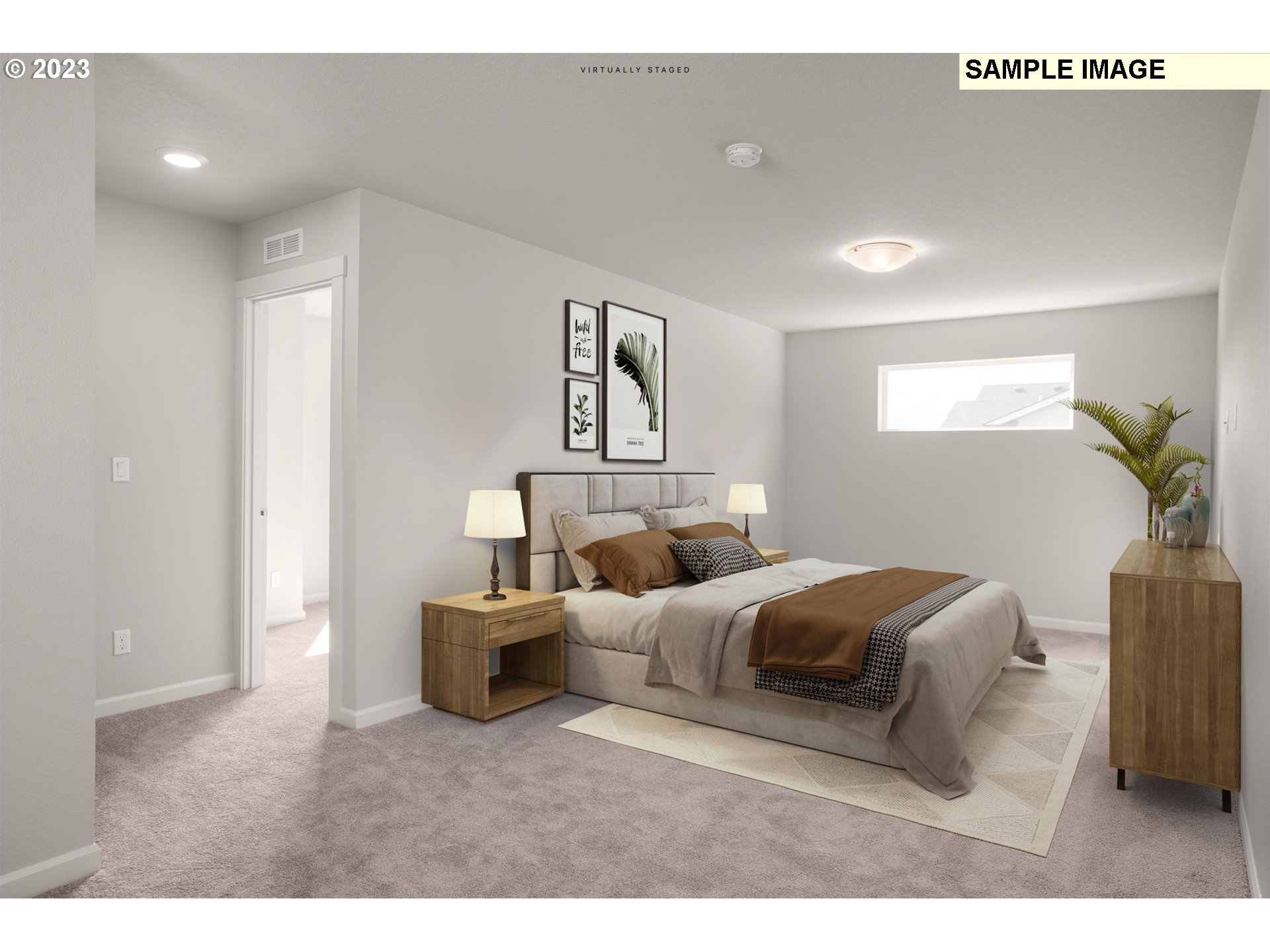 6286 Southeast 20th Street Gresham, OR 97080 - Photo 14 of 25 a living room with furniture and a potted plant