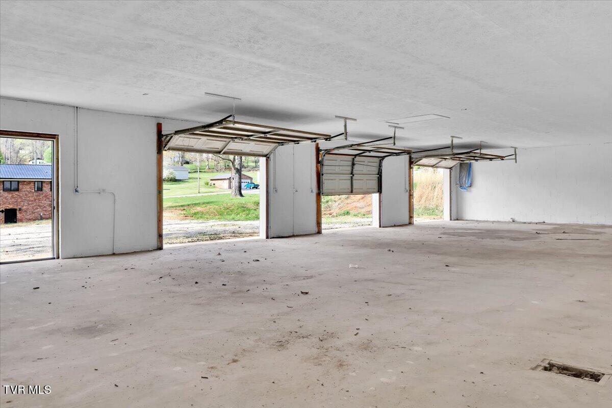1709 Belden Road Kingsport, TN 37660 - Photo 41 of 41 41-Detached Garage