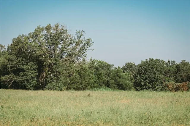 $75,000 | 811 Southeast 600th Road, Knob Noster, MO 65336