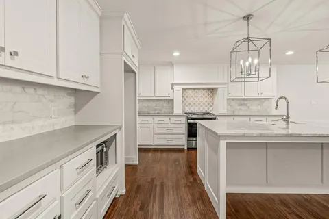 $895,000 | 3839 Mattison Avenue, Fort Worth, TX 76107