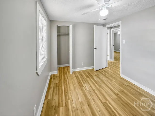 $1,800 | 815 East Waldburg Street, Savannah, GA 31401