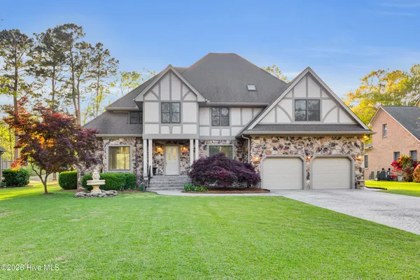 $625,000 | 7000 Clubhouse Drive, New Bern, NC 28562