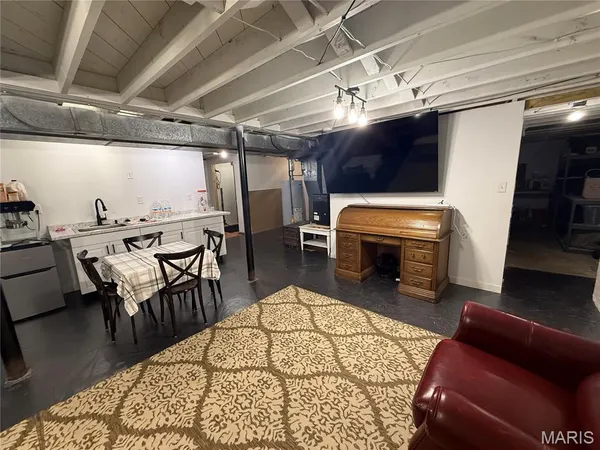 $1,700 | 1261 Kingsway Drive, Cape Girardeau, MO 63701