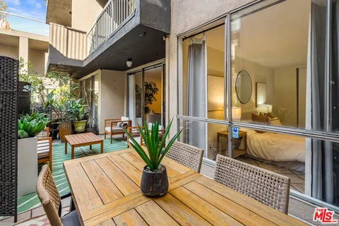 $674,500 | 1745 Camino Palmero Street, Unit 104, Los Angeles, CA 90046