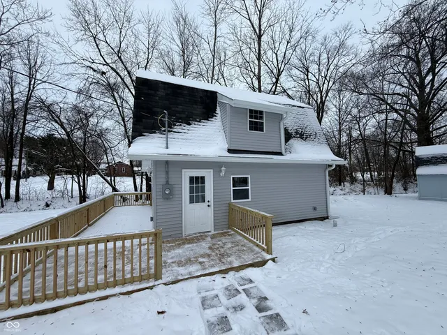 $175,000 | 9607 North Price Street, Knightsville, IN 47857