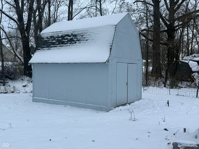 $175,000 | 9607 North Price Street, Knightsville, IN 47857