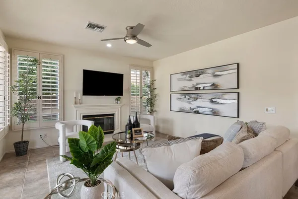 $750,000 | 368 Oakmont Drive, Palm Desert, CA 92211