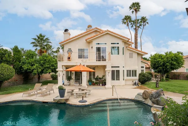 $750,000 | 368 Oakmont Drive, Palm Desert, CA 92211