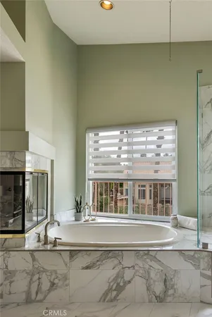 $750,000 | 368 Oakmont Drive, Palm Desert, CA 92211