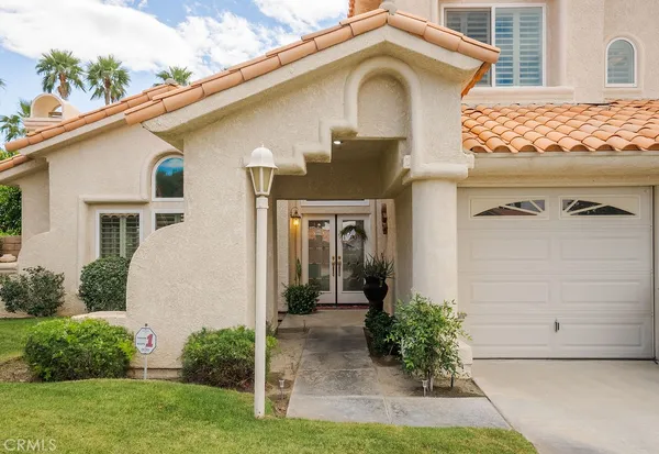 $750,000 | 368 Oakmont Drive, Palm Desert, CA 92211