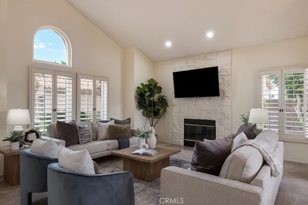 $750,000 | 368 Oakmont Drive, Palm Desert, CA 92211