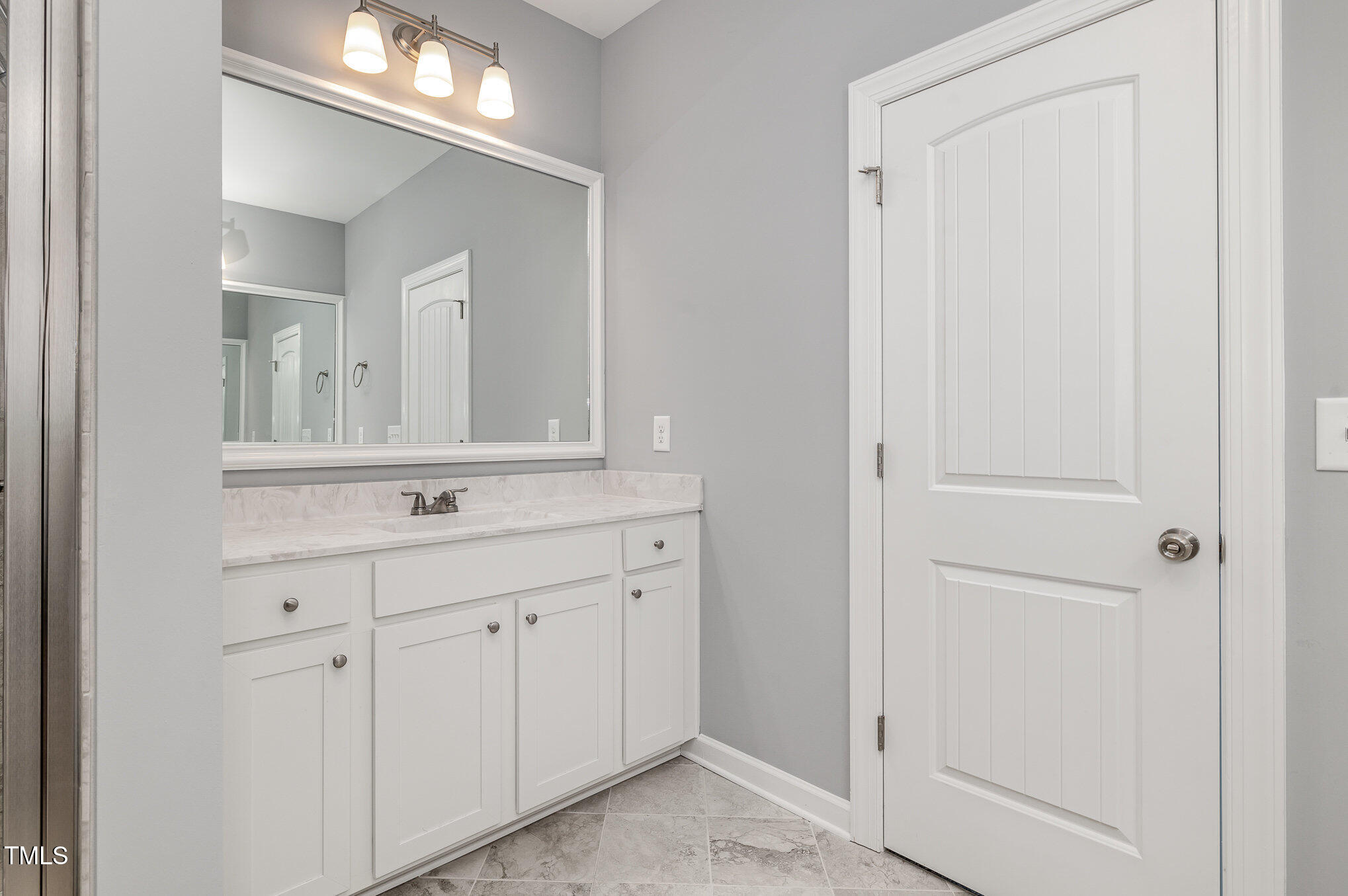 369 Lowery Lane Benson, NC 27504 - Photo 16 of 28 012_file_94