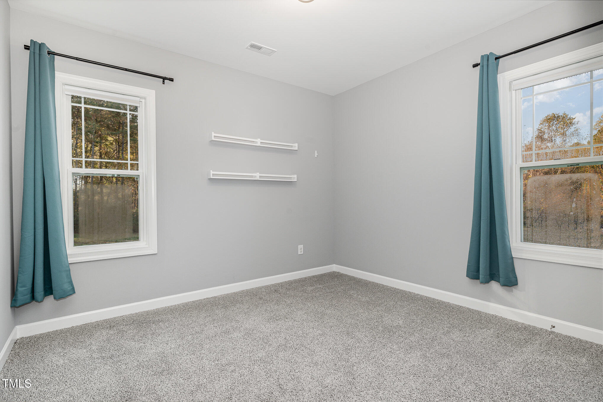 369 Lowery Lane Benson, NC 27504 - Photo 21 of 28 019_file_430