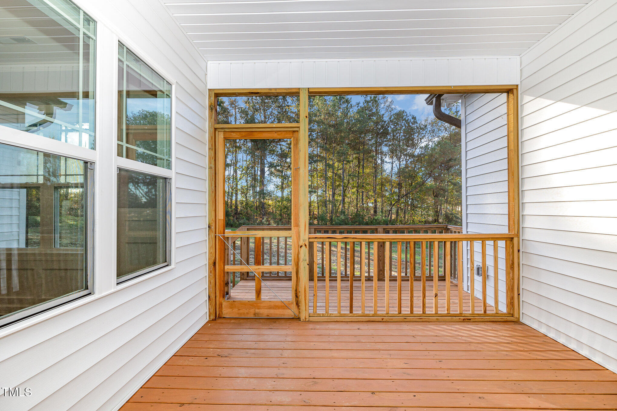 369 Lowery Lane Benson, NC 27504 - Photo 23 of 28 021_file_207