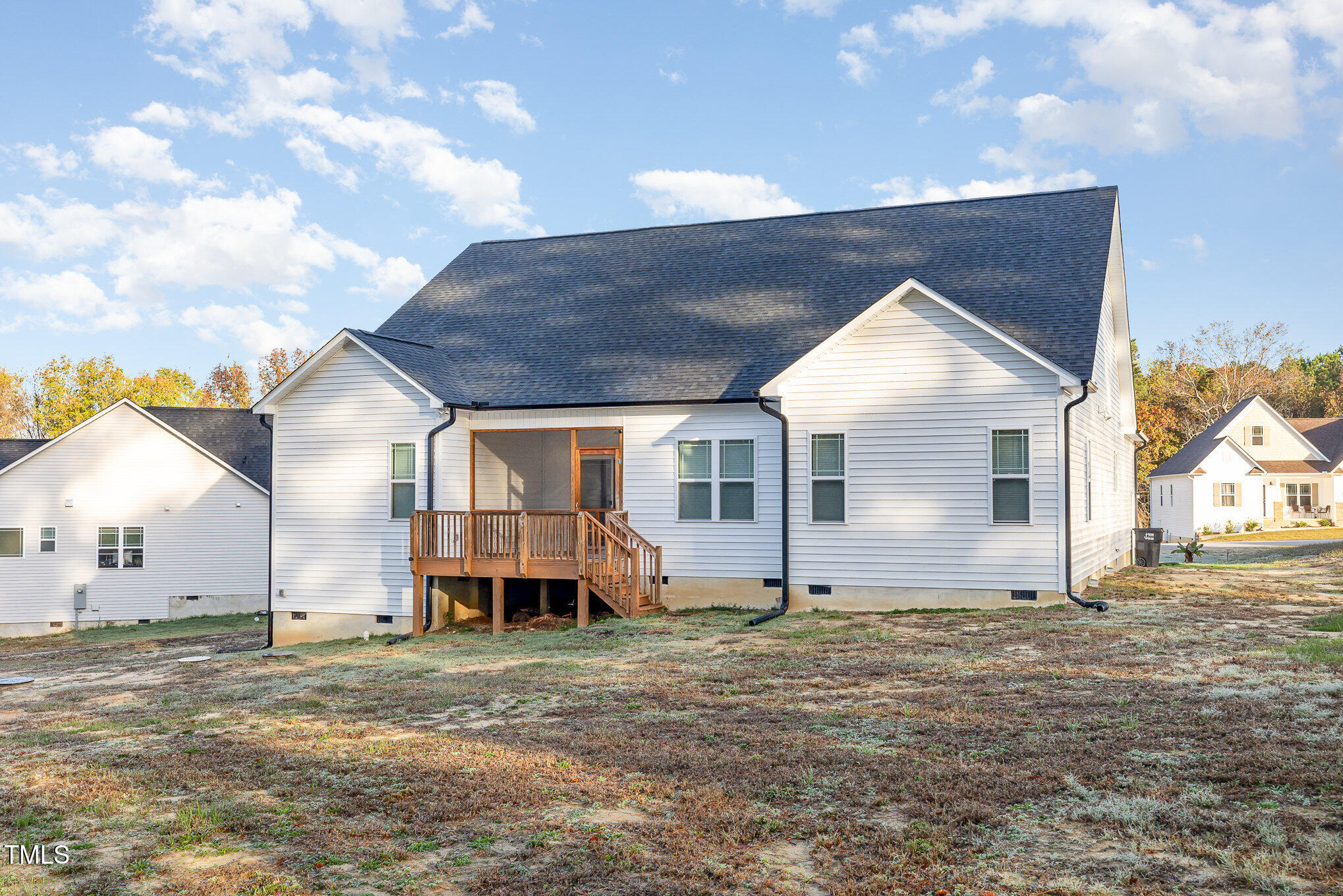 369 Lowery Lane Benson, NC 27504 - Photo 27 of 28 025_file_18