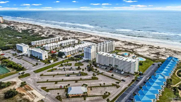 $384,000 | 645 Plantation Road, Unit 6305, Gulf Shores, AL 36542