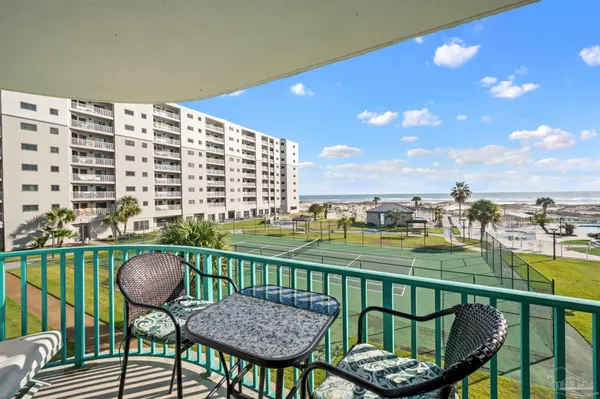 $384,000 | 645 Plantation Road, Unit 6305, Gulf Shores, AL 36542