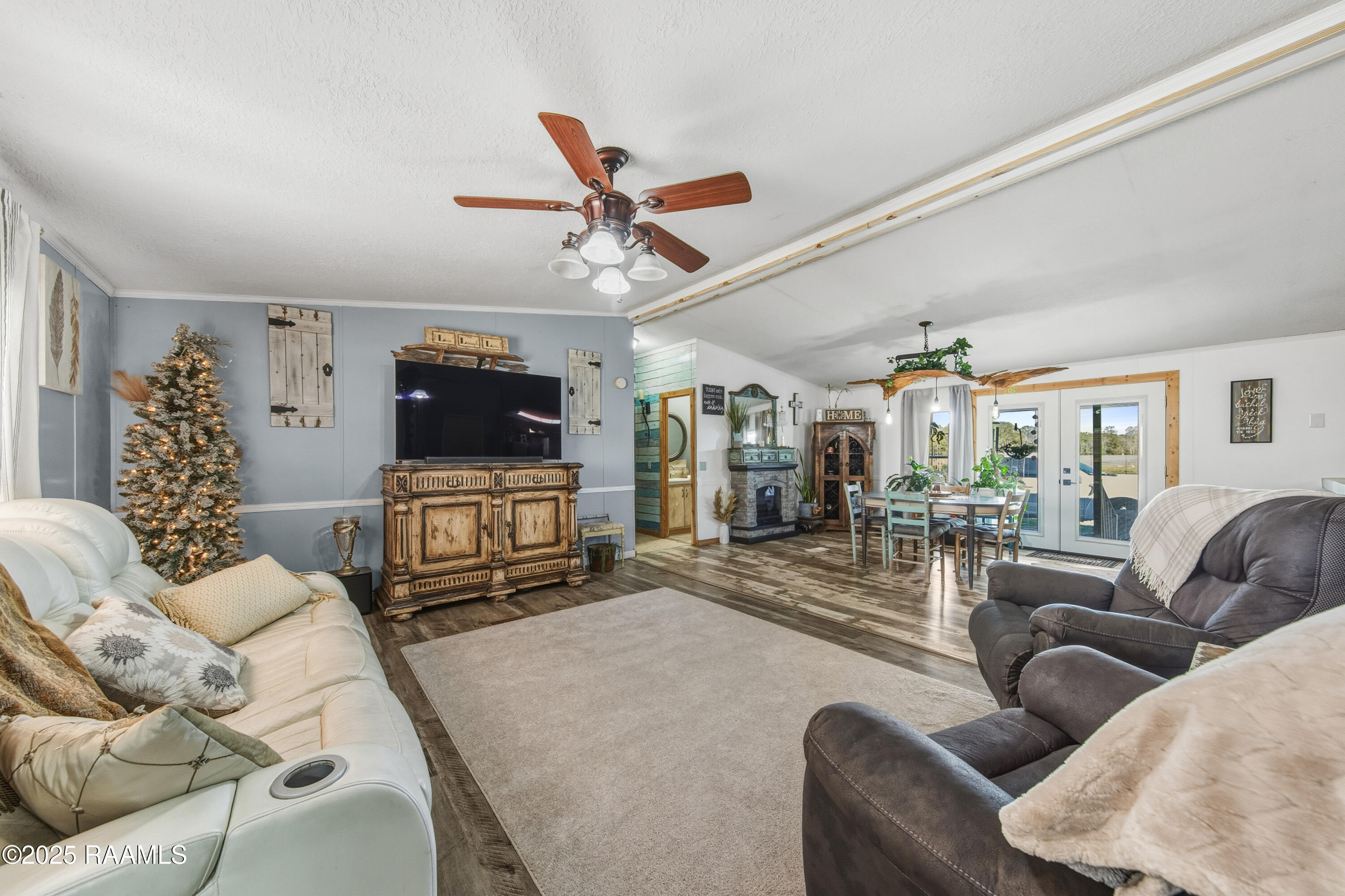 330 Vatican Road Carencro, LA 70520 - Photo 4 of 53 330Vatican-47