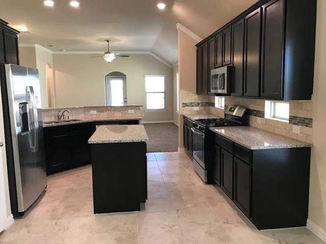 $2,395 | 2105 Washington Park Way, Prosper, TX 75078