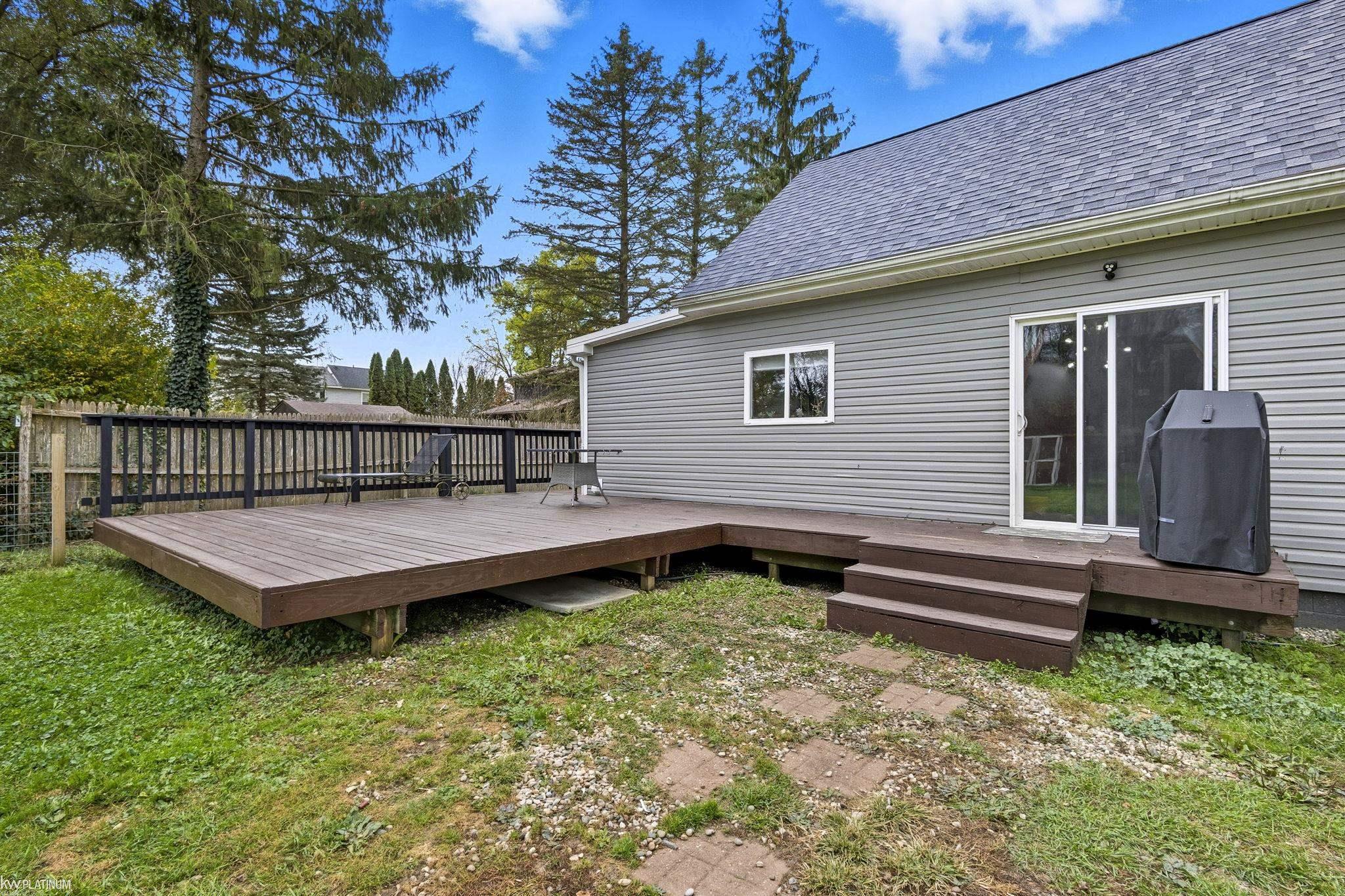 59770 Bates Road New Haven, MI 48048 - Photo 29 of 46 50191256-903a242b-f5f1-4f06-929b-49cd4e4eeeea.JPG