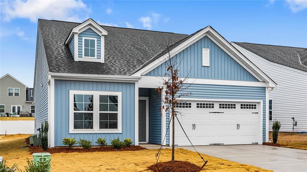 159 Candytuft Court Lexington, NC 27295 - Photo 2 of 31