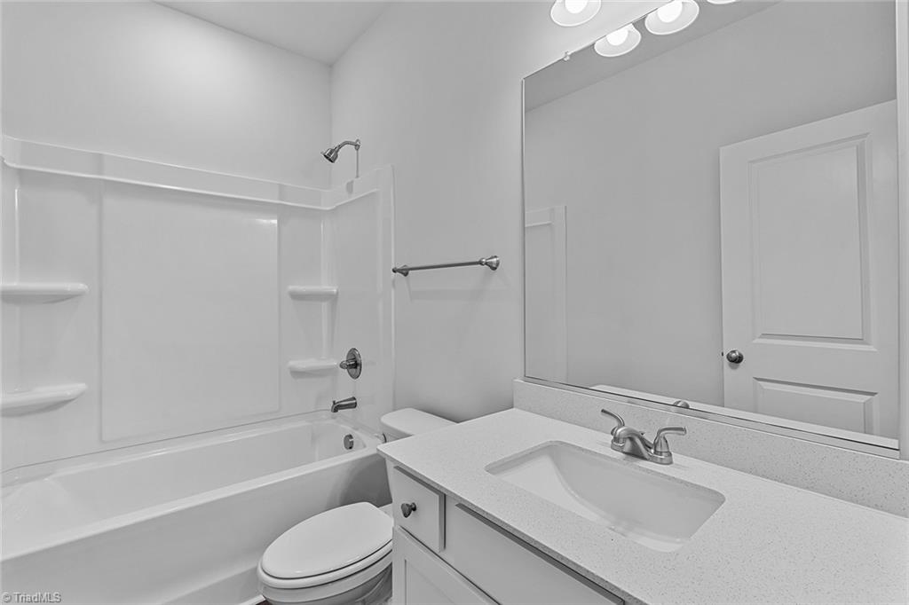 159 Candytuft Court Lexington, NC 27295 - Photo 8 of 31