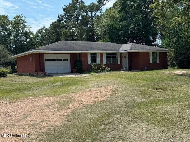 $109,000 | 736 East Joseph Street, Centreville, MS 39631