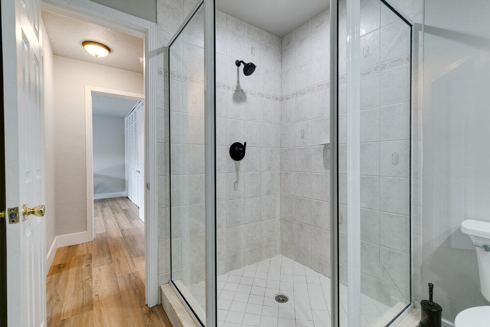 1198 Northeast 2nd Terrace Boca Raton, FL 33432 - Photo 30 of 31 BATHROOM 2