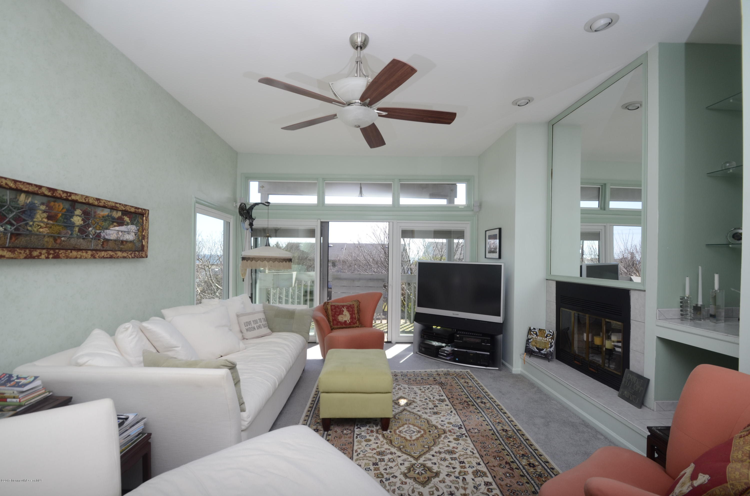 Spacious and Bright