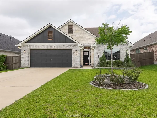 $450,000 | 4309 Appalachian Trail, Bryan, TX 77802