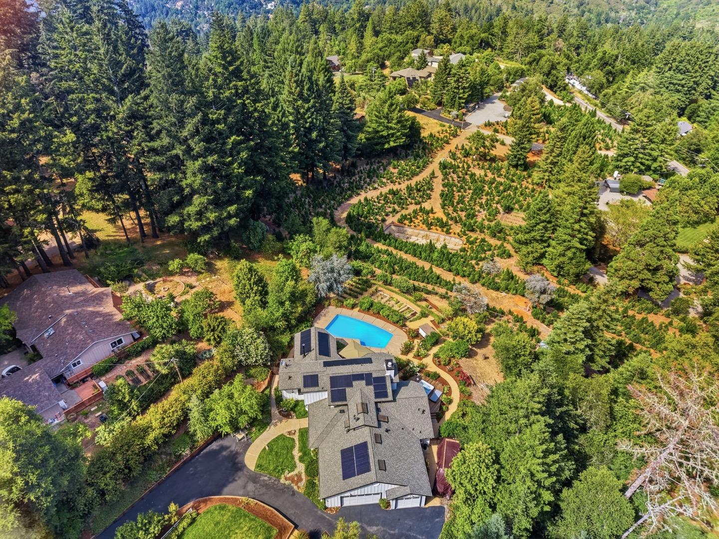 17575 Mountain Charlie Road Los Gatos, CA 95033 - Photo 56 of 62 Gallery Image 56