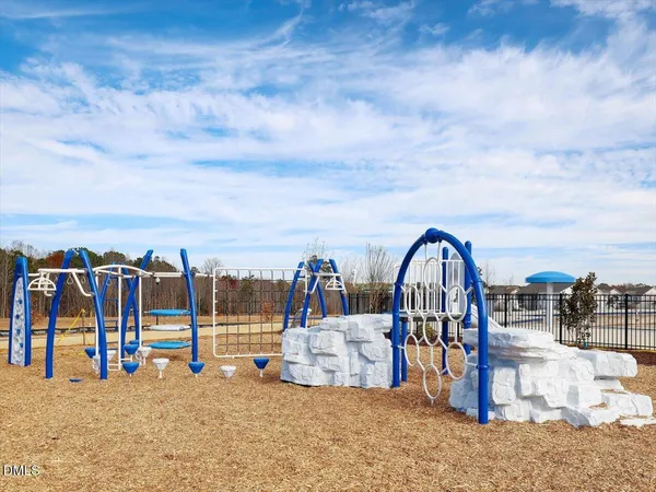 $367,240 | 1061 Bolton Pointe Drive, Zebulon, NC 27597