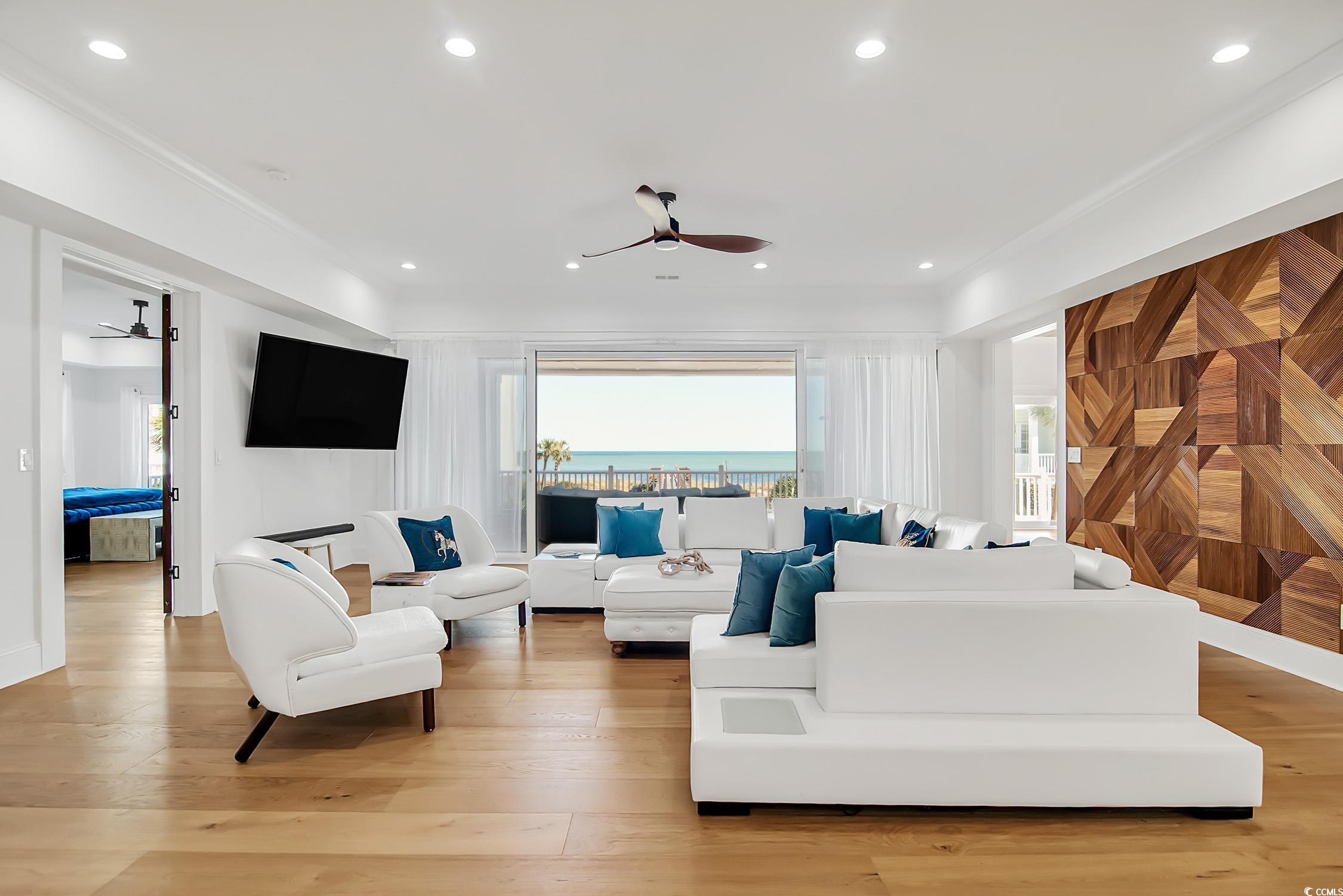 139 Pioneer Loop Georgetown, SC 29440 - Photo 8 of 39 Living room featuring ceiling fan, recessed lighting, and light wood-type flooring